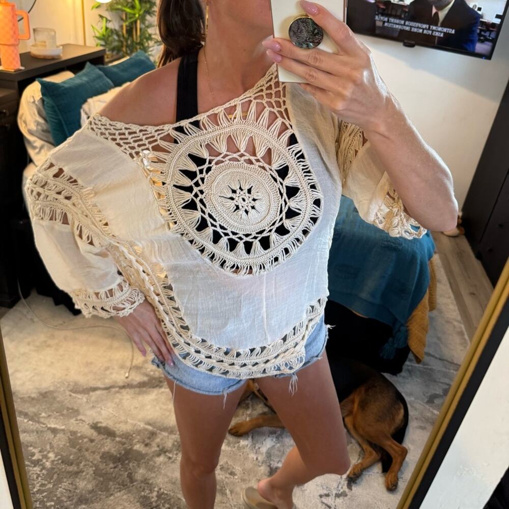 REBELLION - Cream Knit Crochet Boho Top – Size Medium - Picture 6 of 17